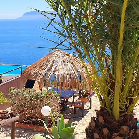 Palma Dello Zingaro Villa *